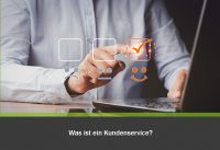 Was ist ein Kundendienst? Hand die auf glücklichen Emoji tippt.
